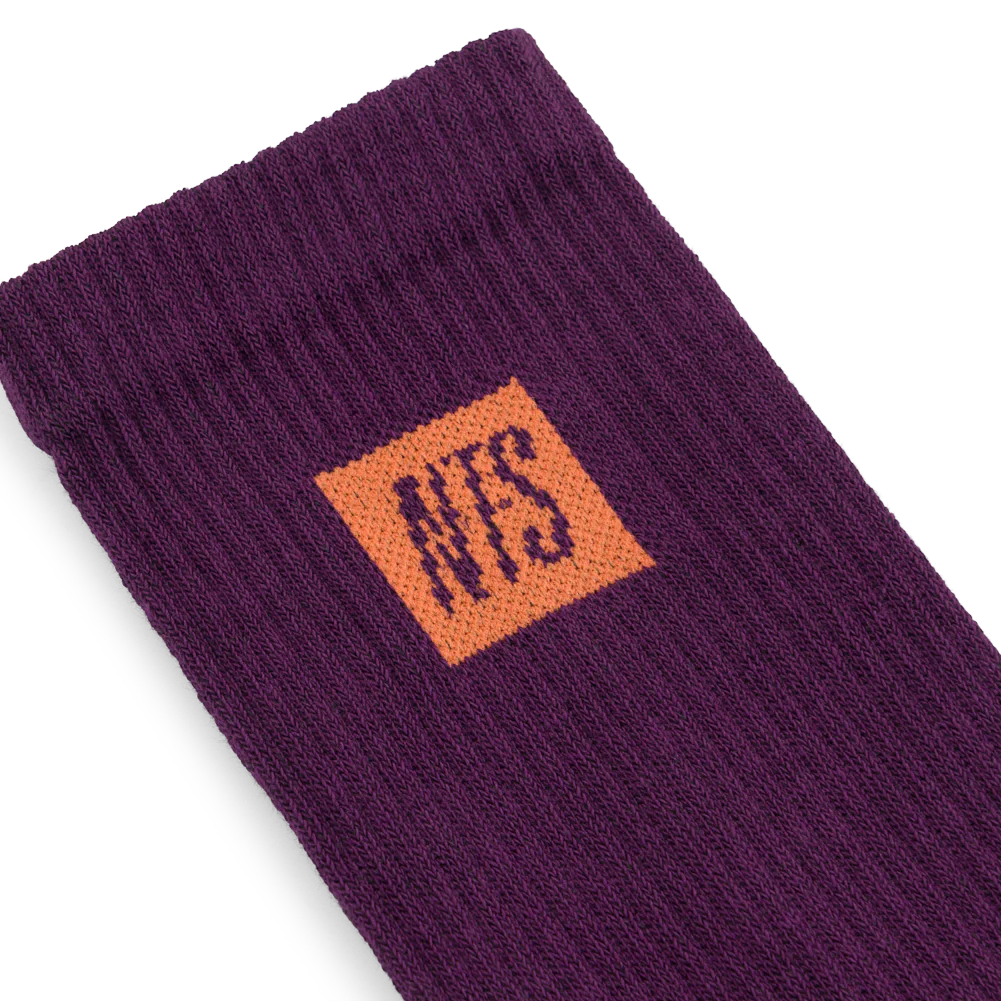 NTS RADIO - Icon Socks - Burgundy