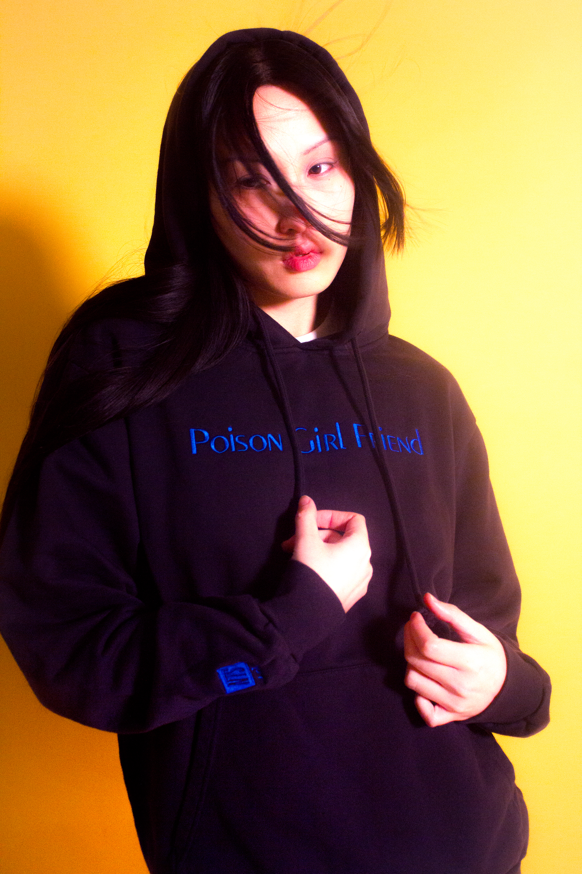 NTS RADIO - POiSON GiRL FRiEND (J-DIGS) x NTS POiSON HOODIE – BLACK