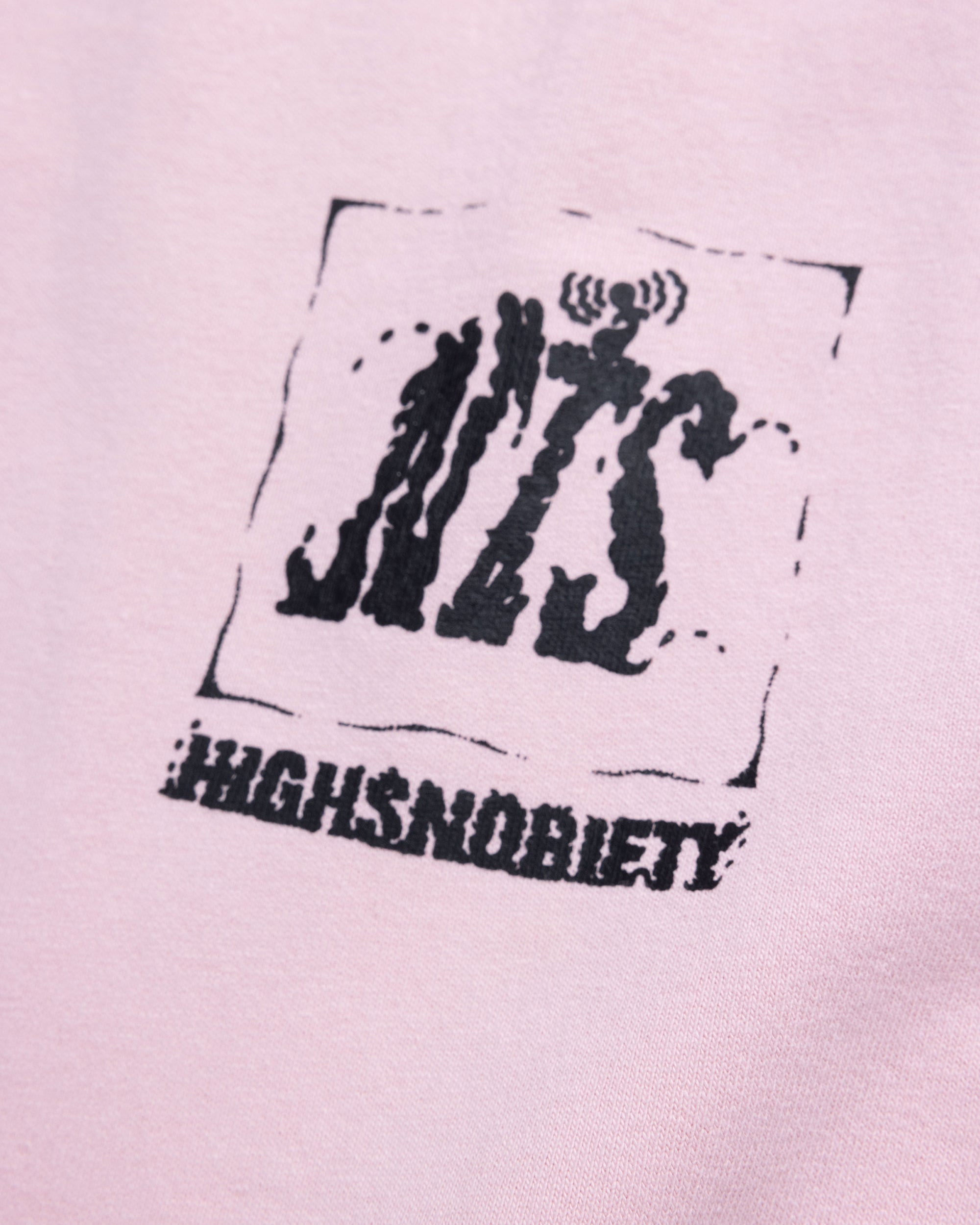 NTS RADIO - Highsnobiety x NTS Tee - Pink